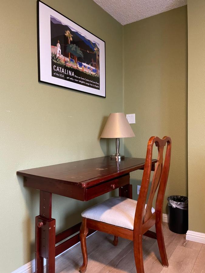 Private Room In Los Angeles With Ac, Strong Wifi, Smart Tv, Work Desk Near Sofi Stadium Екстериор снимка