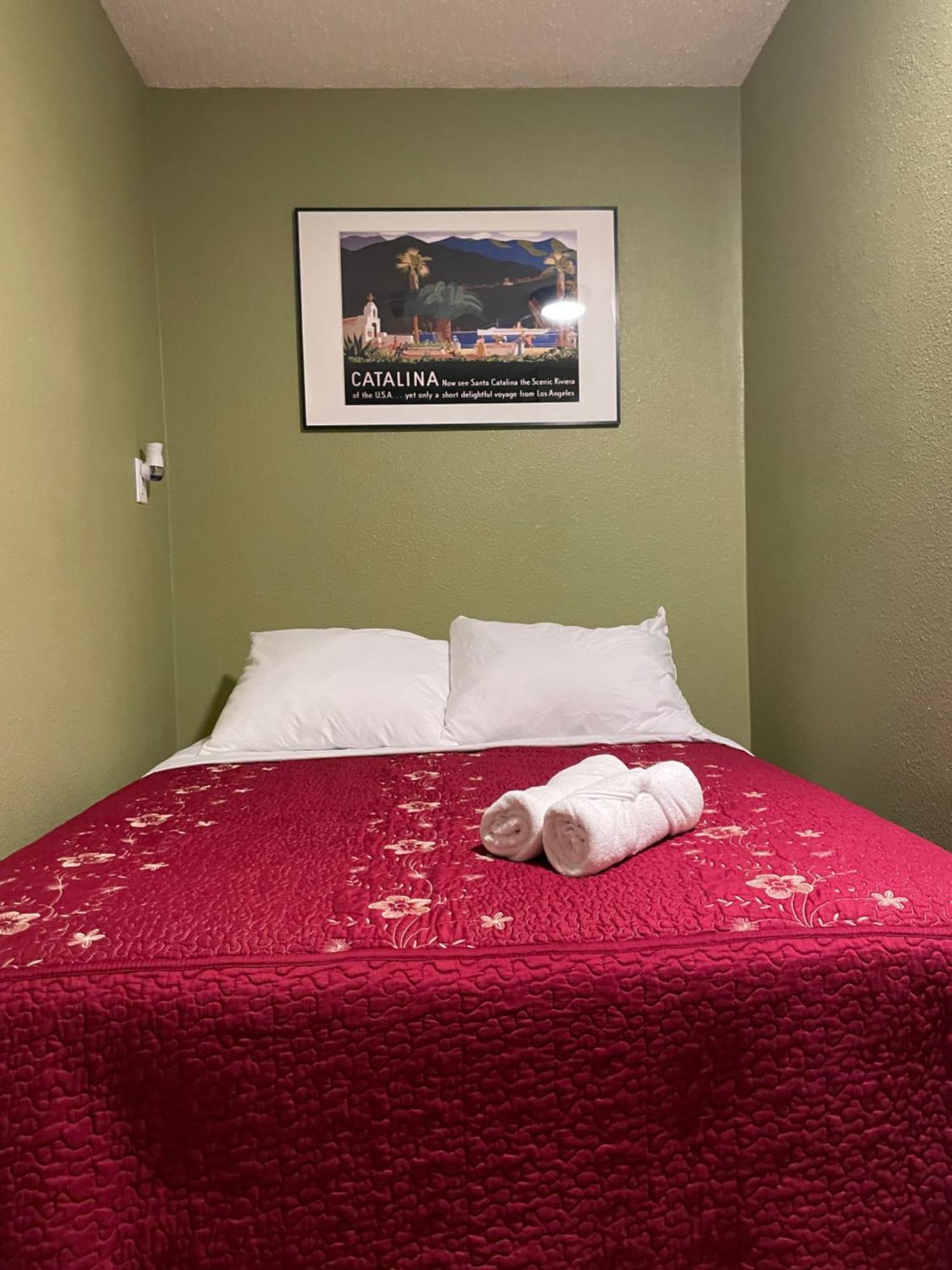 Private Room In Los Angeles With Ac, Strong Wifi, Smart Tv, Work Desk Near Sofi Stadium Екстериор снимка