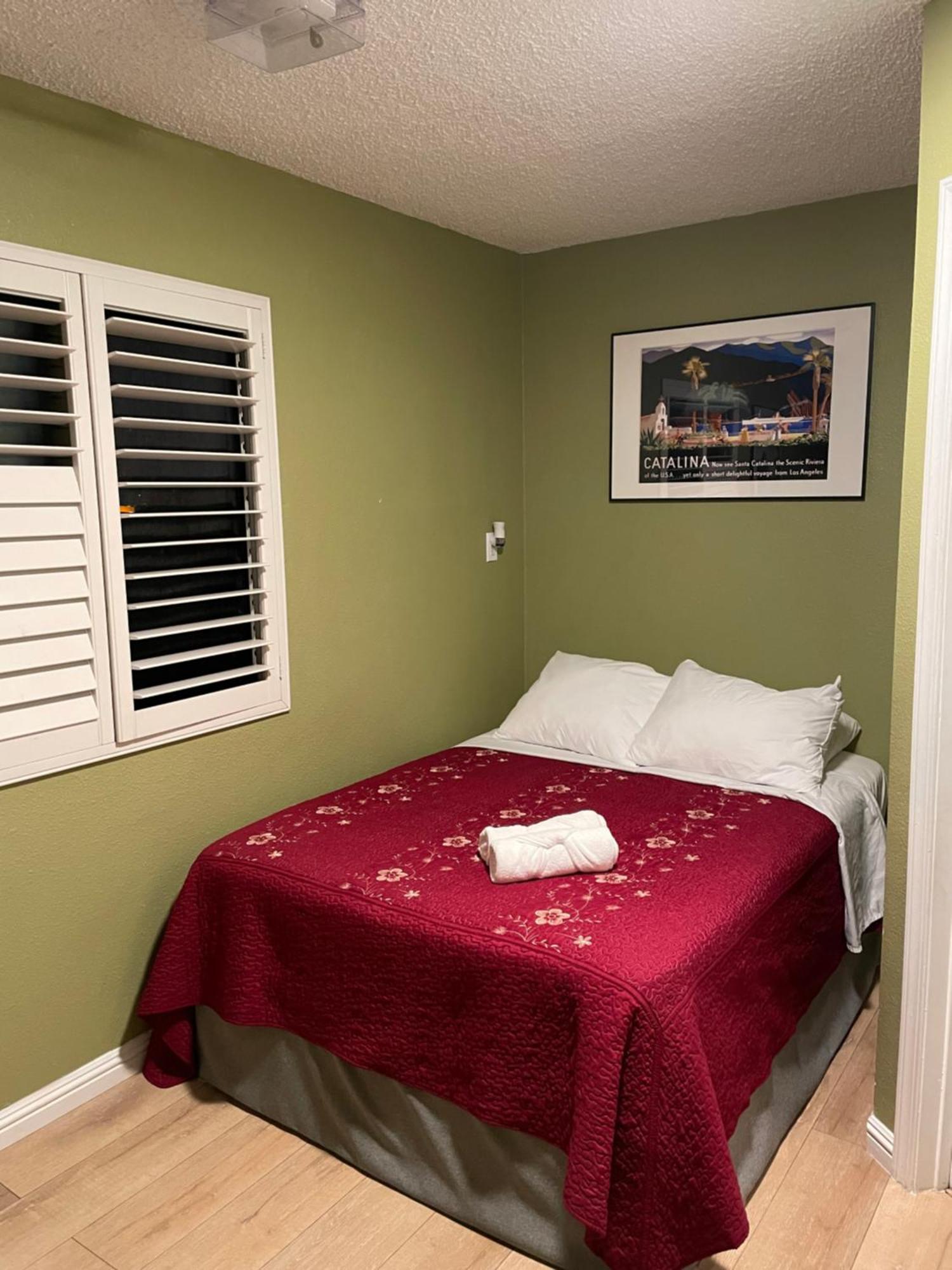Private Room In Los Angeles With Ac, Strong Wifi, Smart Tv, Work Desk Near Sofi Stadium Екстериор снимка