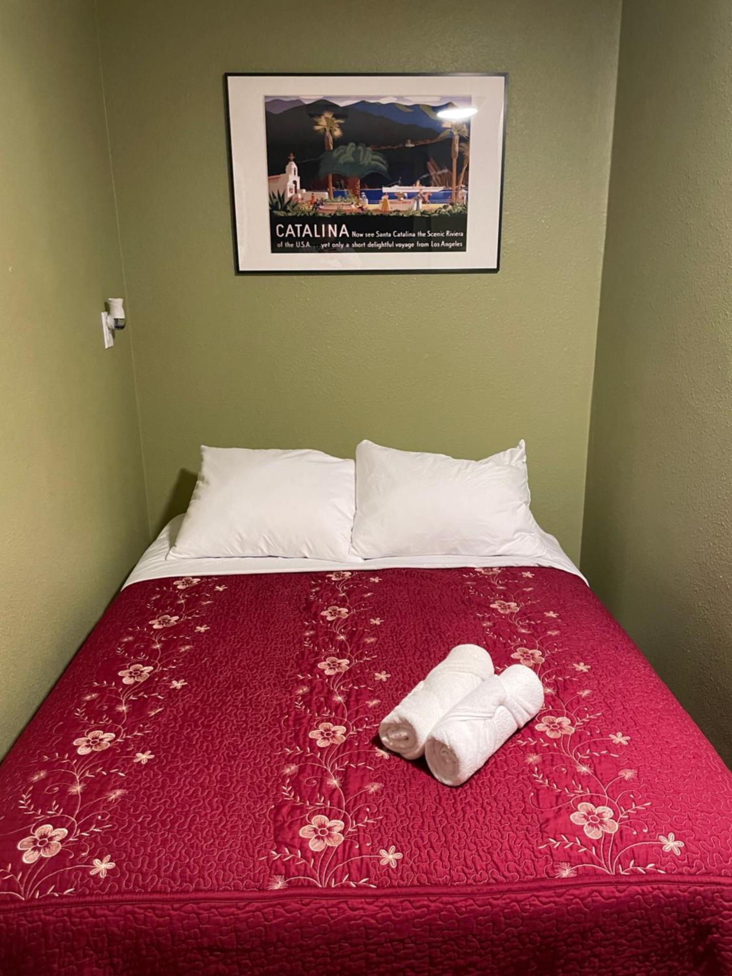 Private Room In Los Angeles With Ac, Strong Wifi, Smart Tv, Work Desk Near Sofi Stadium Екстериор снимка