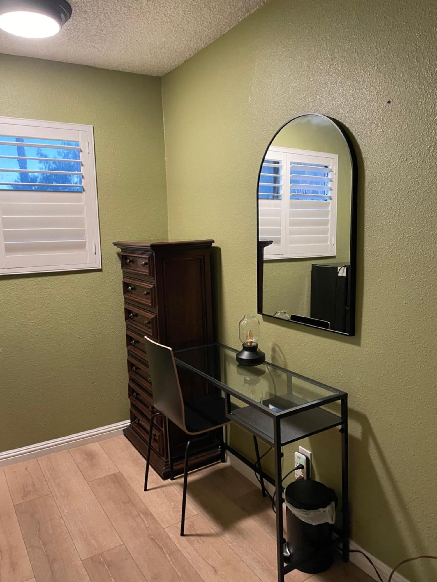 Private Room In Los Angeles With Ac, Strong Wifi, Smart Tv, Work Desk Near Sofi Stadium Екстериор снимка